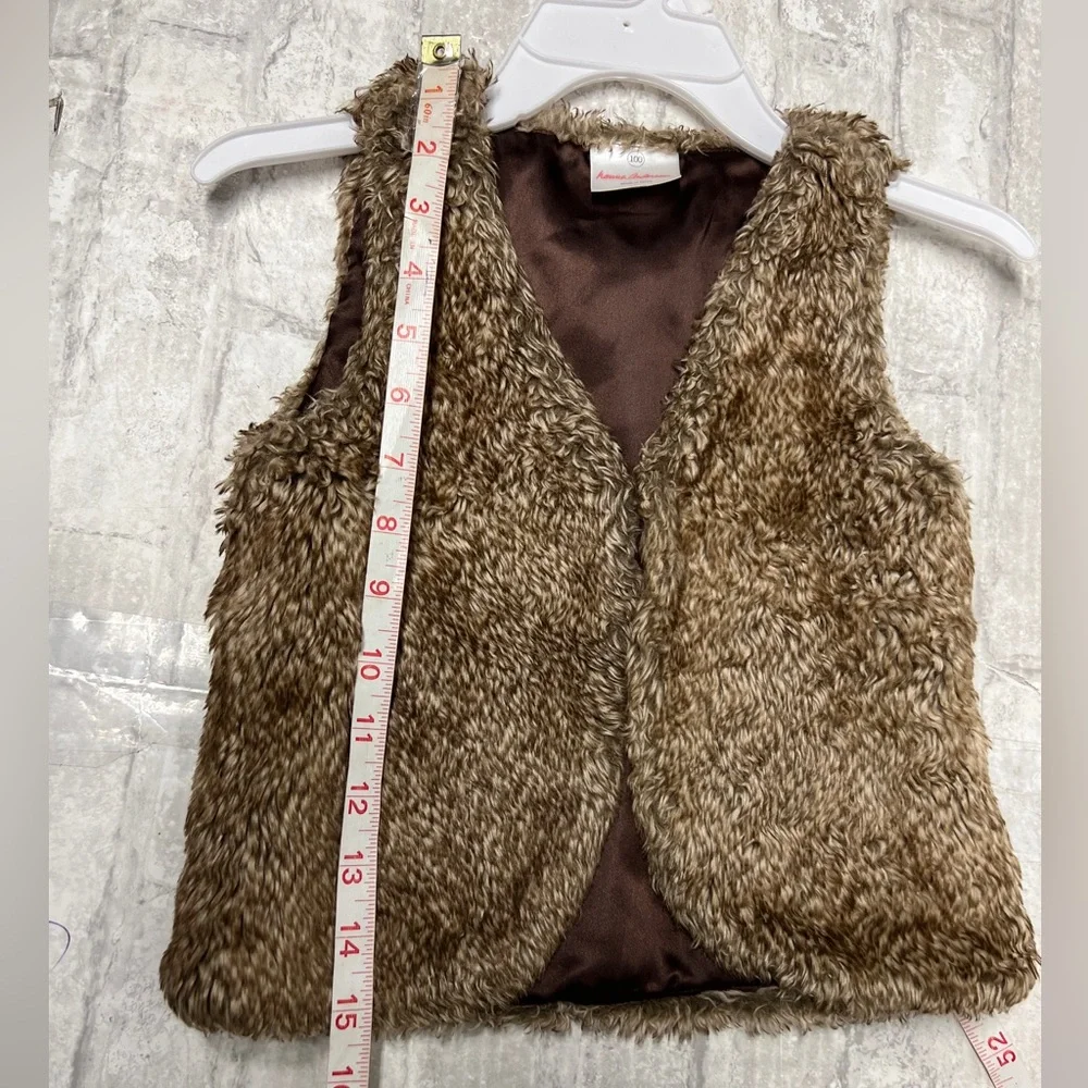 Hanna Andersson Faux Fur Button brown tan Vest Girls Size 4 (100)